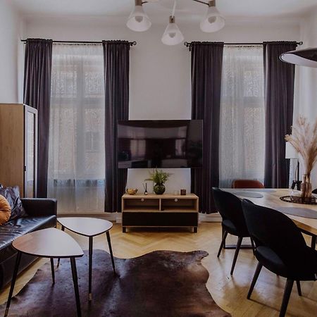 Golden Pearl - Main Square, 100 Sqm, 4 Rooms Kraków Zewnętrze zdjęcie