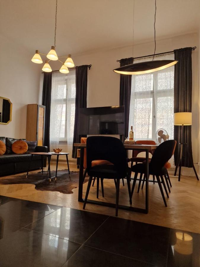 Golden Pearl - Main Square, 100 Sqm, 4 Rooms Kraków Zewnętrze zdjęcie