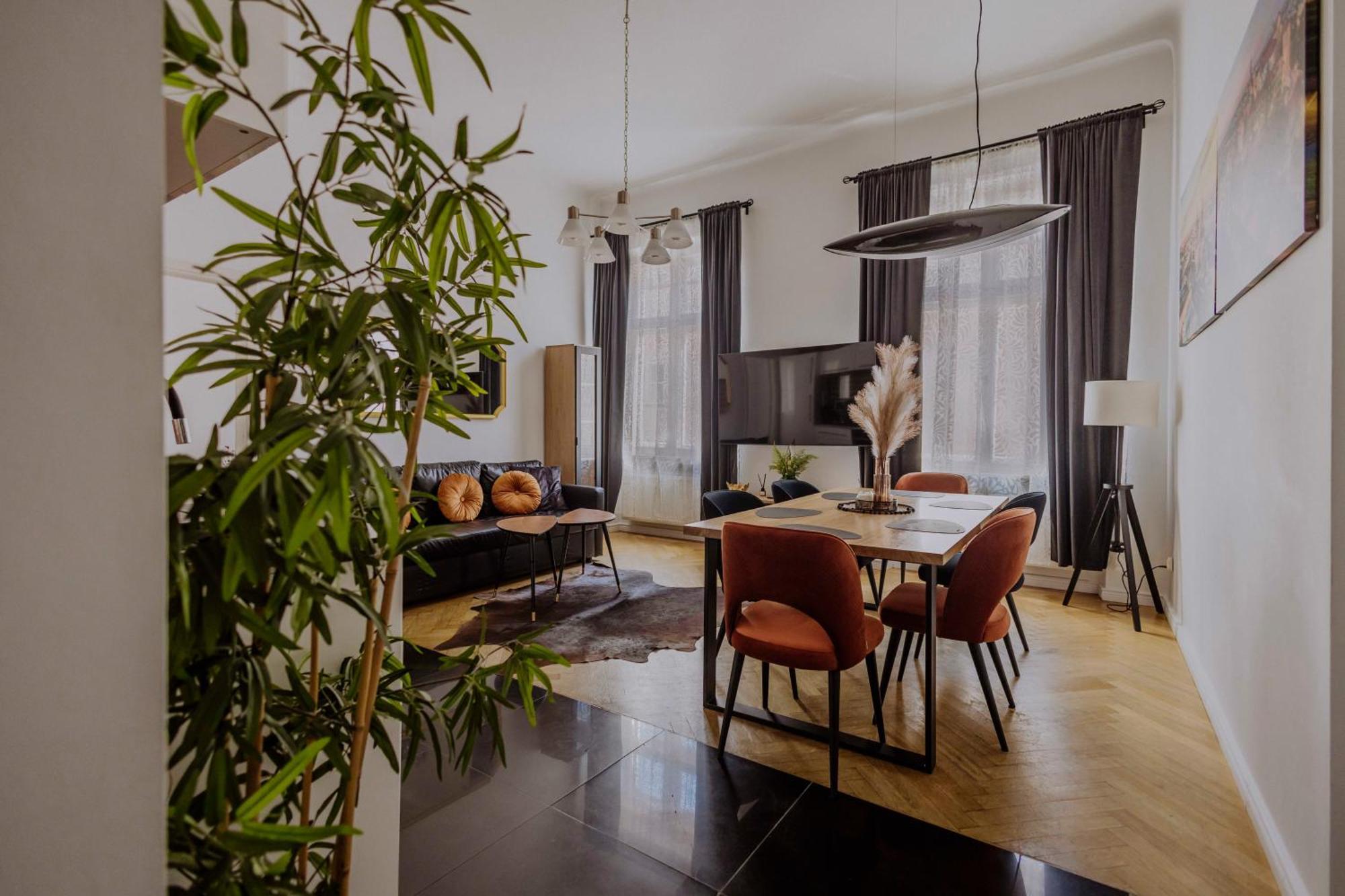 Golden Pearl - Main Square, 100 Sqm, 4 Rooms Kraków Zewnętrze zdjęcie