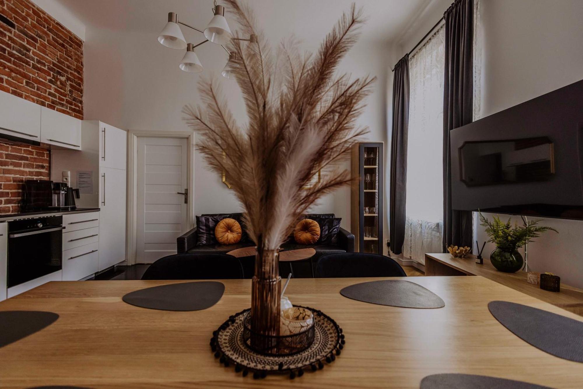 Golden Pearl - Main Square, 100 Sqm, 4 Rooms Kraków Zewnętrze zdjęcie